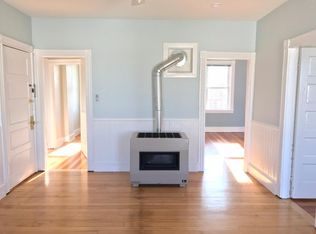 102 Dewolf Ave #3, Bristol, RI 02809