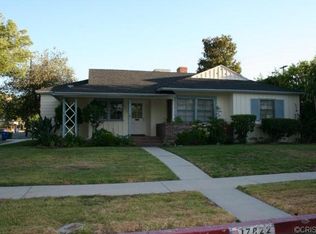17822 Tarzana St, Encino, CA 91316