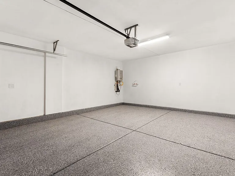 5606 Spring Trellis St — Photo 43