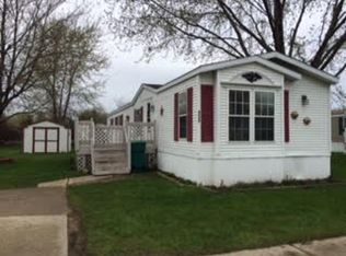 6032 Victoria St, Belleville, MI
