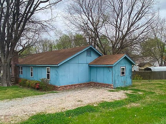 3rd image of 266 Bass Ave