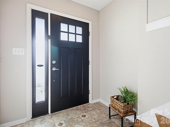 3rd image of 8407 Harvell Rd