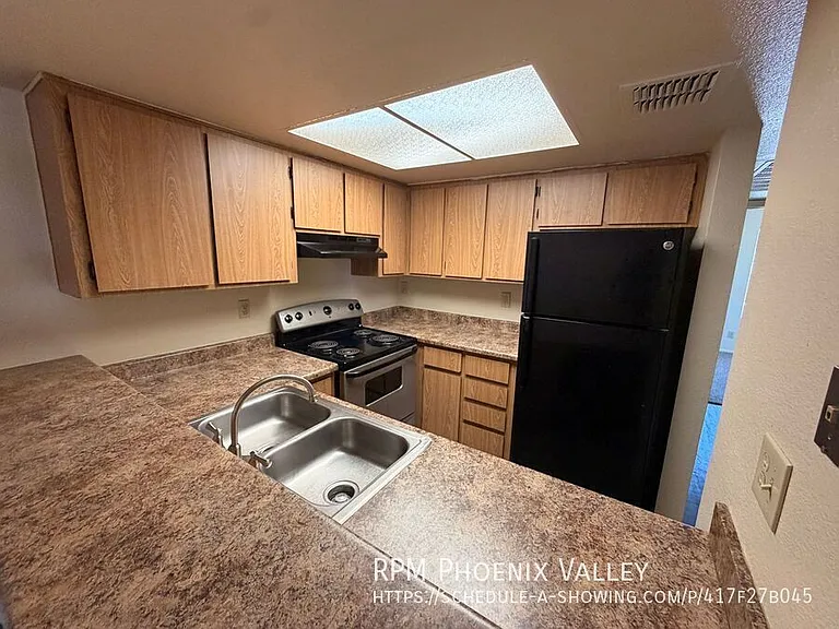 825 S River Dr — Photo 66