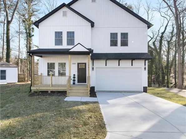 12104 Mathenay Dr, Chester, VA 23831