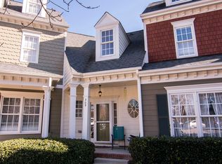 209 Old Grove Ln, Apex, NC 27502