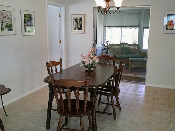 3rd image of 1316 Summerlin Dr