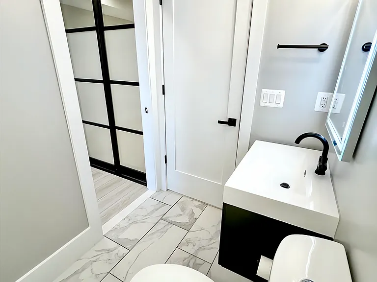 4014 Georgia Ave NW #C001 — Photo 23