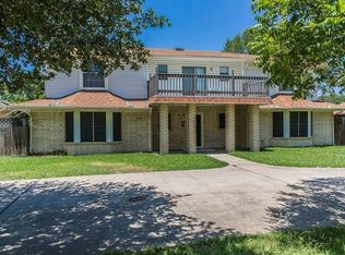 2108 SE 4th St, Grand Prairie, TX 75051