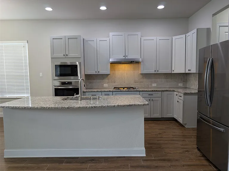 3112 Bouchette Cv — Photo 12