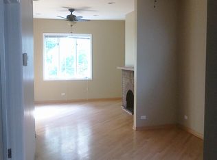 1324 W Argyle St #2, Chicago, IL 60640