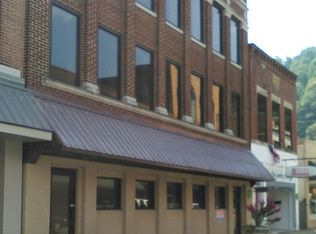 229 W. Court Street, Prestonsburg, KY 41653