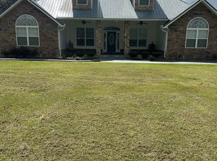 9492 Mudlake Rd, Macclenny, FL 32063