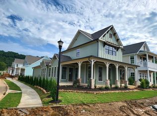 52 Farmstead Dr, Hixson, TN 37343