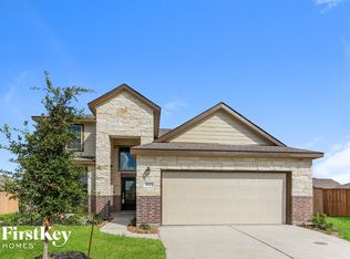 9011 Willowridge Ct, Baytown, TX 77521