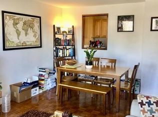 1105 Massachusetts Ave APT 4B, Cambridge, MA 02138