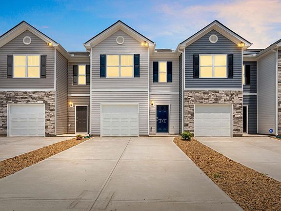 2nd image of 220 Chapelwood Way