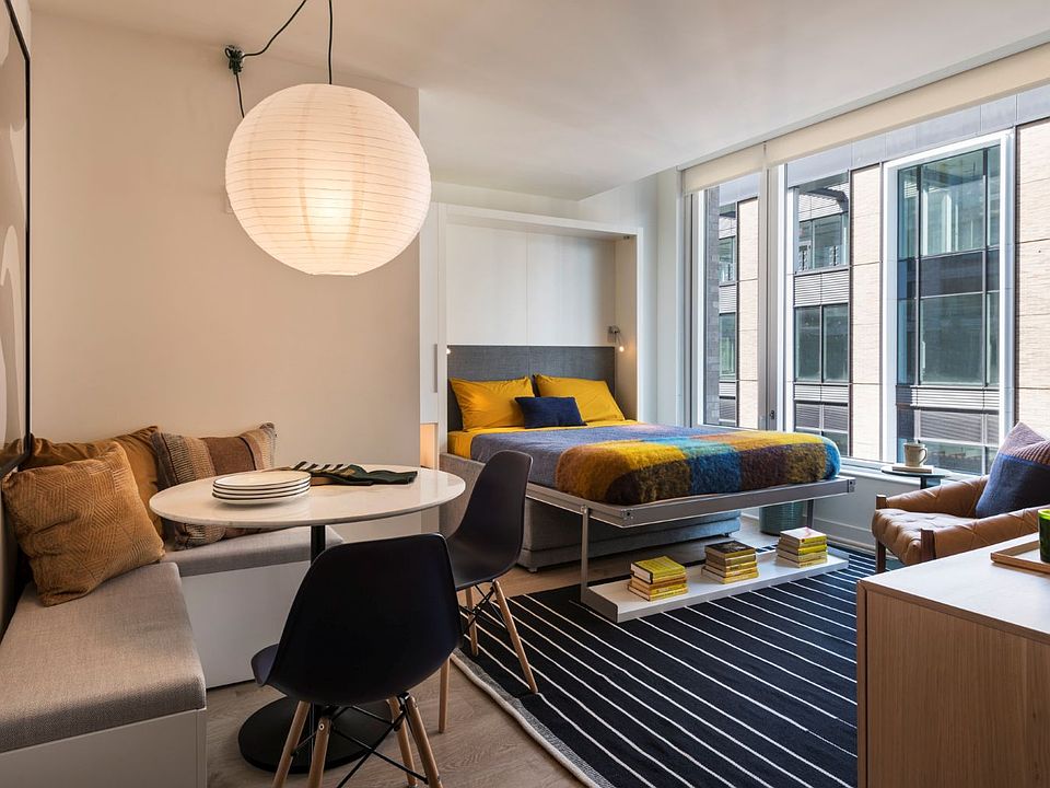 1st image of 55 Suffolk St APT 518