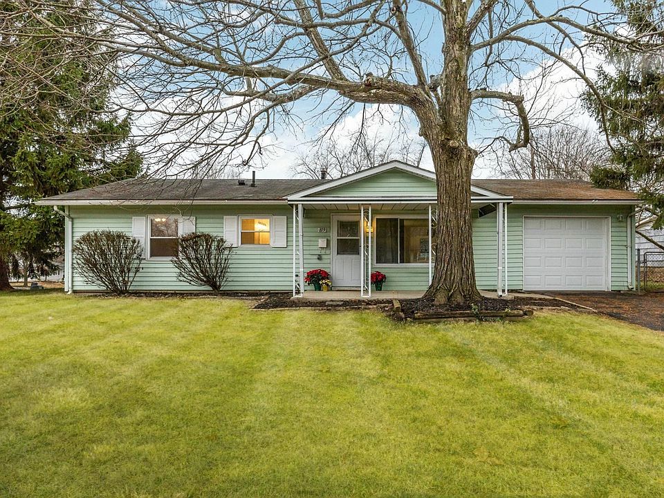 1st image of 819 Pleasant Dr