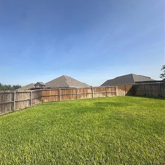 14333 Chalk Ridge Dr — Photo 16