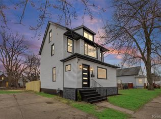 2554 Parker St, Detroit, MI 48214