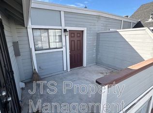 7417 Auburn Oaks Ct APT R, Citrus Heights, CA