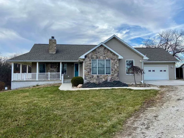 1037 E 2200th St, Liberty, IL 62347
