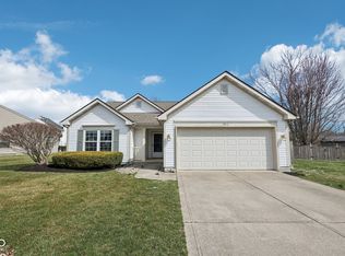 664 Beaverbrook Dr, Carmel, IN 46032