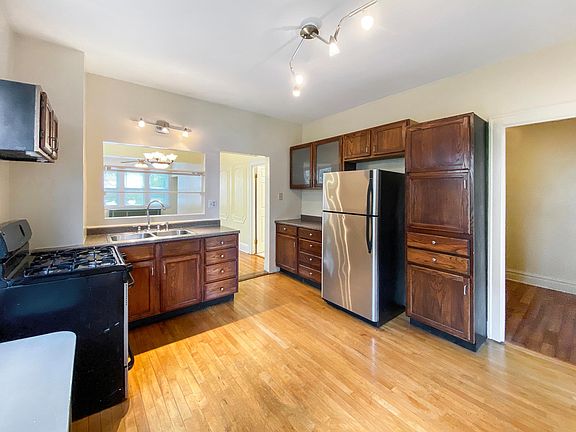 5th image of 1452 W Ohio St #1
