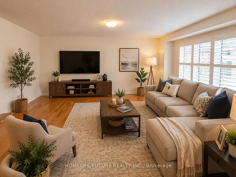 215 Windfields Farm Dr W — Photo 6