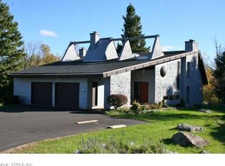 441 Platt Hill Rd, Winsted, CT 06098