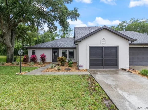 6445 W Lexington Dr, Crystal River, FL 34429