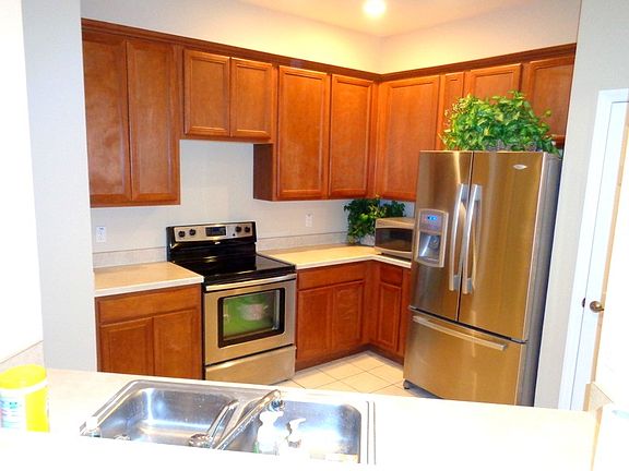 4th image of 3351 Whitestone Cir Unit 204