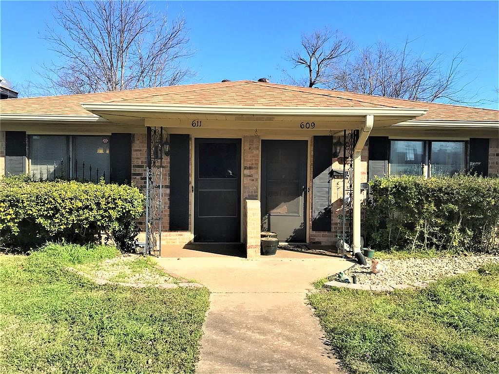 611 W Gandy St, Denison, TX 75020 Zillow
