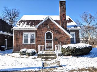 10 Hill Ave, Carnegie, PA 15106