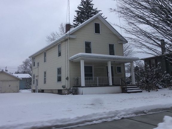3rd image of 319 S Lackawanna St