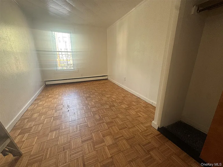 10124 Jamaica Ave — Photo 5