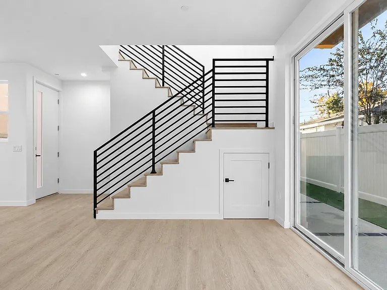 8730 Etiwanda Ave #2 — Photo 6