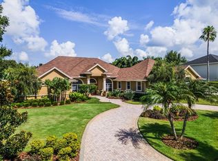 216 McLean Point W, Winter Haven, FL 33884