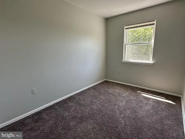 26 Fleming St — Photo 23