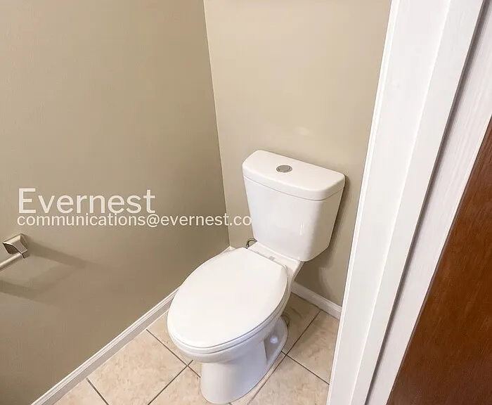 387 Jamestown Manor Dr — Photo 16