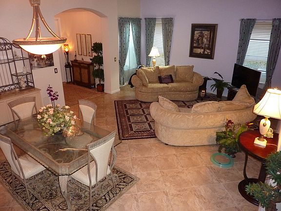 4th image of 18 Country Lake Cir