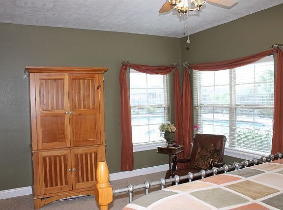 2nd image of 1702 S Woodland Forrest Dr