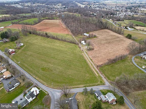 2nd image of 2101 Kramer Mill Rd