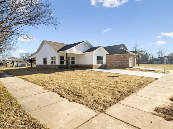 920 N 13th St, Fort Smith, AR 72901