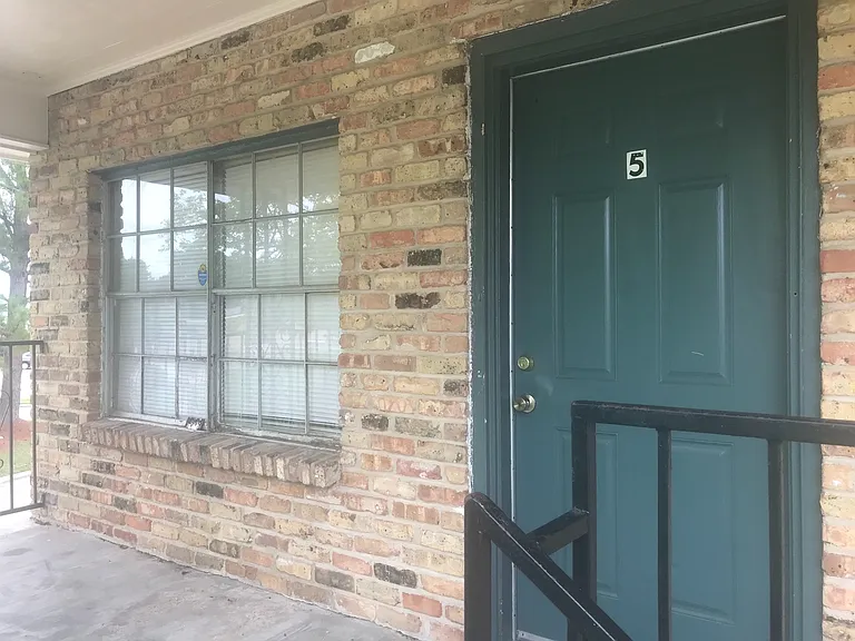 7250 Exchange Pl — Photo 3
