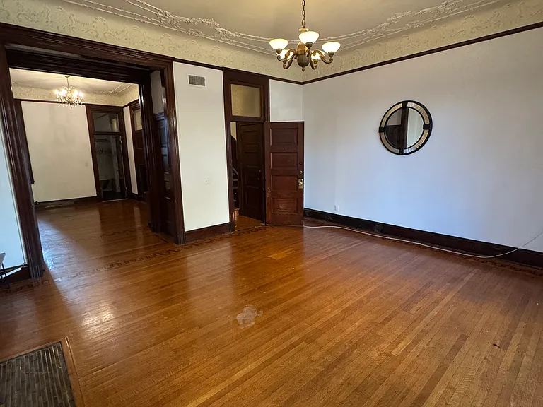 1706 Eutaw Pl #2F — Photo 2