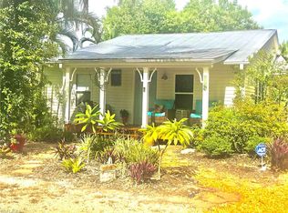 18461 Pioneer Rd, Fort Myers, FL 33908