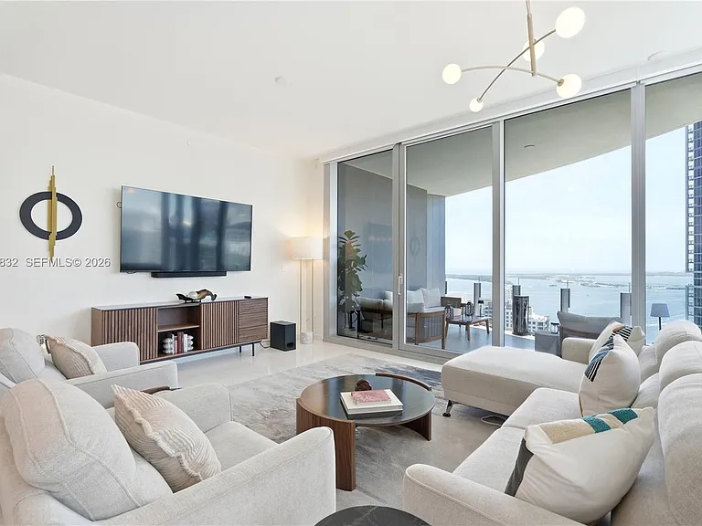 300 Biscayne Boulevard Way #4007W — Photo 11