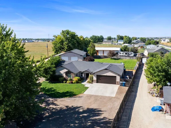 7236 Cherry Ln, Nampa, ID 83687