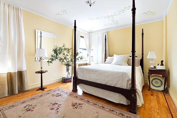 Sold by Luxor Homes & Investment Realty | media 3